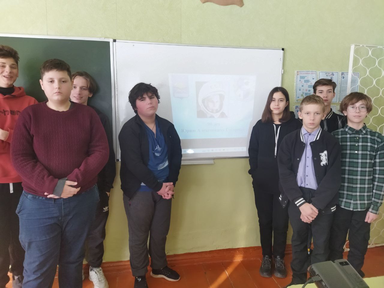 ВИДЕОЛЕКТОРИЙ «Ю.А. ГАГАРИН В ГОРОДЕ ДИВНОГОРСК   И В ШКОЛЕ №2».