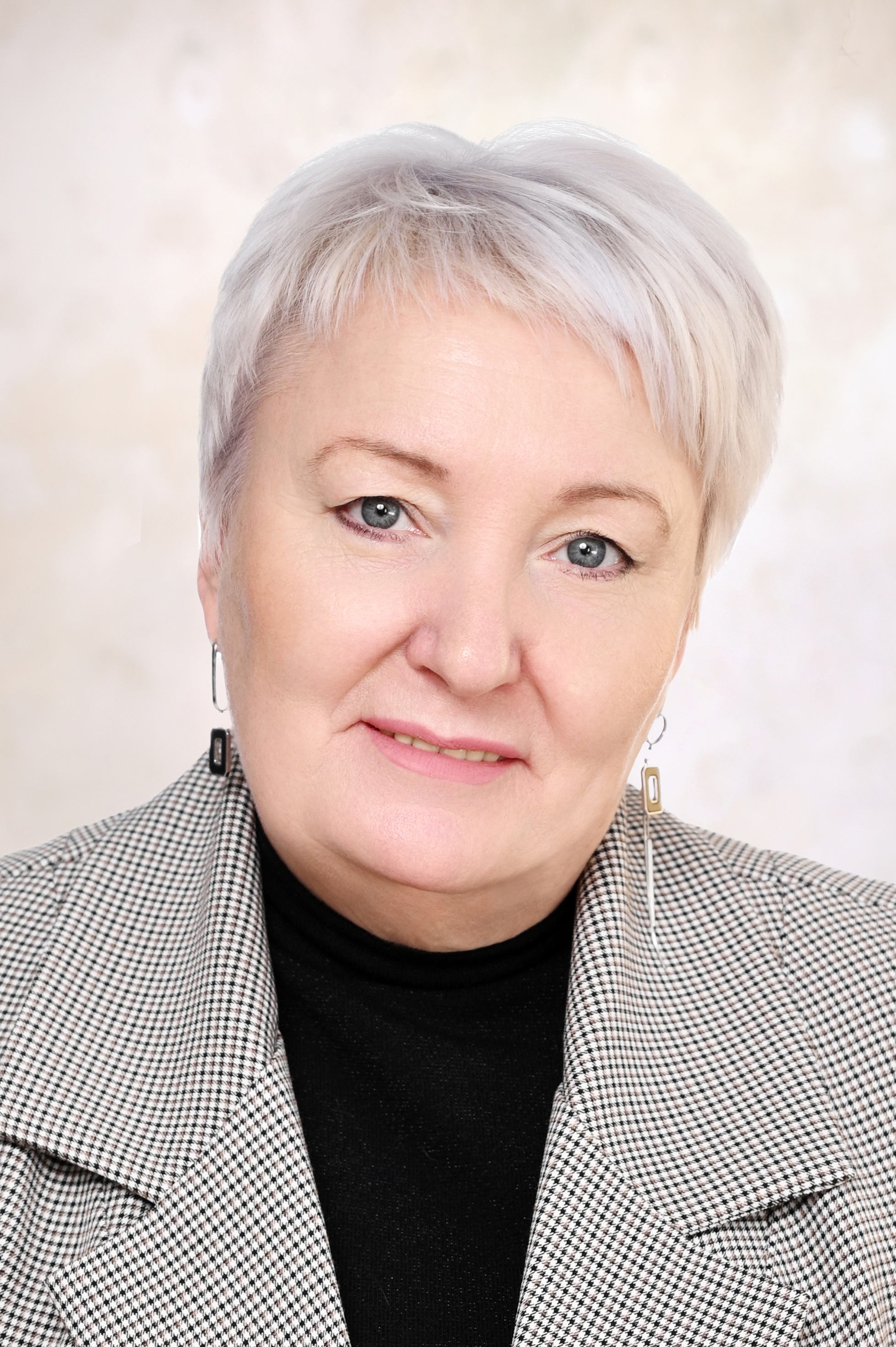 Соколова  Нина Викторовна.